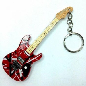 Van Halen - Nyckelring Eddie Van Halen (Trä) i gruppen MERCHANDISE / Accessoarer / Metal hos Bengans Skivbutik AB (5648417)