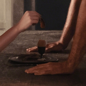 Charli Xcx - Wuthering Heights (Dark Swil Green Vinyl/Ribbon Wrapped/Collector i gruppen VINYL / Kommende / Pop-Rock hos Bengans Skivbutik AB (5649953)