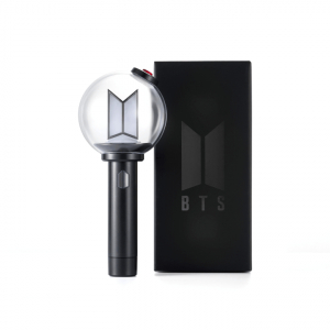 Bts - Official Light Stick Ver.4 i gruppen MERCHANDISE / Merch / Kommende / K-Pop hos Bengans Skivbutik AB (5657815)