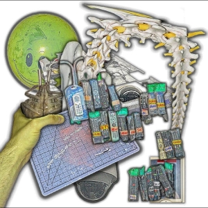 Lip Critic - Theft World i gruppen CD / Kommende / Pop-Rock hos Bengans Skivbutik AB (5658116)