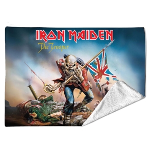 Iron Maiden - Trooper Large Fleece Blanket i gruppen MERCHANDISE / Merch / Nyheter / Metal hos Bengans Skivbutik AB (5663173)