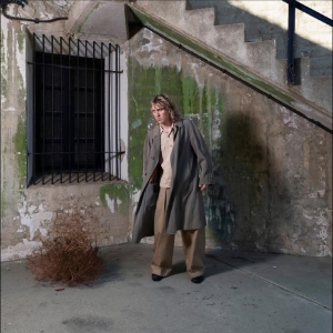 Berliner Cole - The Black Door i gruppen VINYL / Kommende / Pop-Rock hos Bengans Skivbutik AB (5667916)