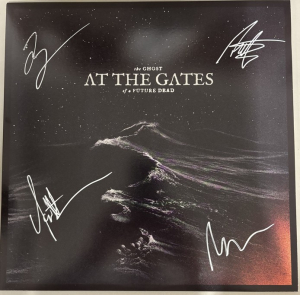 At The Gates - The Ghost Of A Future Dead (SIGNED! / Translucent Sea Blue Vinyl LP + Booklet & Poster) i gruppen VINYL / Nyheter / Metal hos Bengans Skivbutik AB (5671069)
