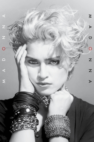 Madonna - Madonna 91,5 X 61 Cm i gruppen MERCHANDISE / Poster / Pop-Rock hos Bengans Skivbutik AB (5676211)