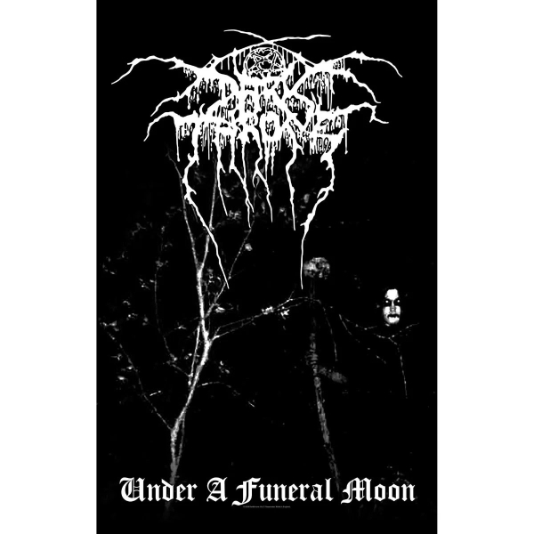 Darkthrone - Textile Poster: Under A Funeral Moon i gruppen MERCHANDISE / Merch / Nyheter / Metal hos Bengans Skivbutik AB (5676550)
