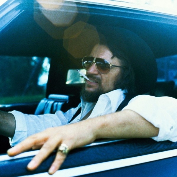 Waylon Jennings - Diamonds (Cassette) i gruppen Kommende / Country hos Bengans Skivbutik AB (5677447)
