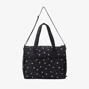 Stray Kids - Run It Japan Travel Bag i gruppen MERCHANDISE / Merch / Kommende / K-Pop hos Bengans Skivbutik AB (5682929)