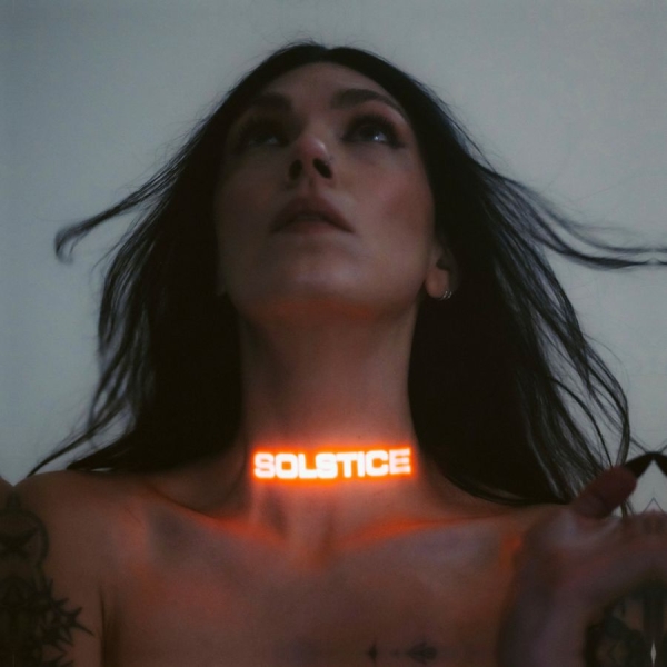 A.A. Williams - Solstice (Orange Vinyl) i gruppen VINYL / Kommende / Pop-Rock hos Bengans Skivbutik AB (5683697)