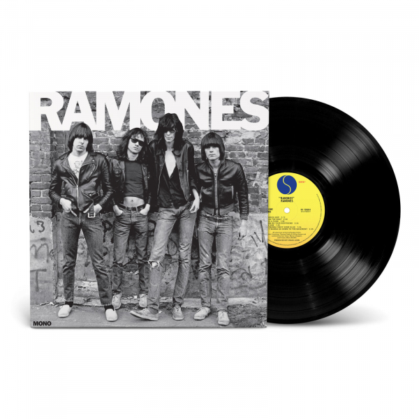 Ramones - Ramones (Ltd Black Vinyl Rocktober - Mono) i gruppen VINYL / Kommende / Punk hos Bengans Skivbutik AB (5685729)