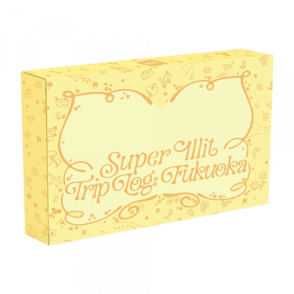 Illit - Super Illit Trip Log : Fukuoka + Photo Magnet i gruppen MERCHANDISE / Merch / Kommende / K-Pop hos Bengans Skivbutik AB (5686134)
