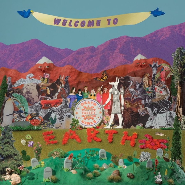 Death Valley Girls - Welcome To Earth (Coke Bottle Green i gruppen VINYL / Kommende / Pop-Rock hos Bengans Skivbutik AB (5686814)