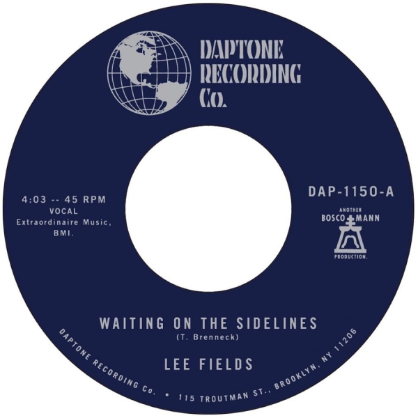 Fields Lee - Waiting On The Sidelines i gruppen VINYL / Toppselgere hos Bengans Skivbutik AB (5687494)