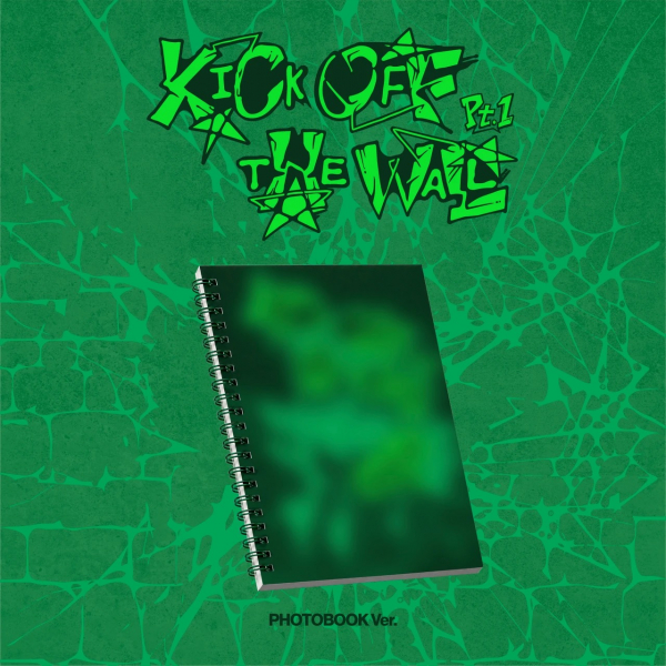 KickFlip - Kick OFf The Wall Pt.1 (Photobook Ver.) i gruppen CD / Kommende / K-Pop hos Bengans Skivbutik AB (5690106)