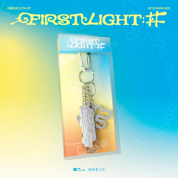 Oneus - First Light (Keychain Ver.) i gruppen MERCHANDISE / Merch+Code / Kommende / K-Pop hos Bengans Skivbutik AB (5690629)