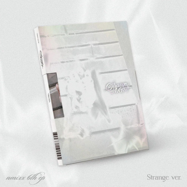 Nmixx - Strange Muse (Strange Ver.) i gruppen CD / Kommende / K-Pop,Pop-Rock hos Bengans Skivbutik AB (5692184)