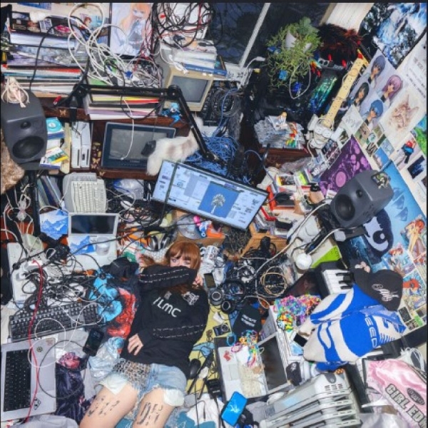 Ninajirachi - I Love My Computer i gruppen VINYL / Kommende / Pop-Rock hos Bengans Skivbutik AB (5693387)