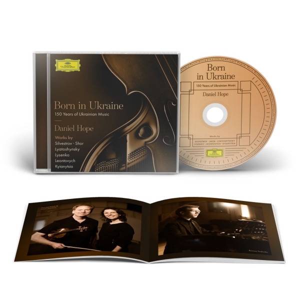 Daniel Hope - Born In Ukraine ? 150 Years Of Ukra i gruppen CD / Kommende / Klassisk hos Bengans Skivbutik AB (5693682)
