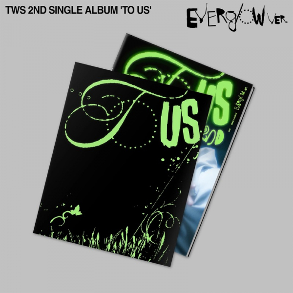 Tws - To Us (Everglow Ver.) (Random Ver.) i gruppen CD / Kommende / K-Pop hos Bengans Skivbutik AB (5694246)