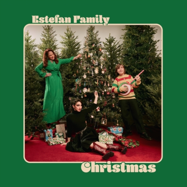 Gloria Estefan Emily Estefan & Sasha Estefan-Coppola - Estefan Family Christmas (2Lp/180G/Ruby Red Vinyl) i gruppen VINYL / Toppselgere hos Bengans Skivbutik AB (5695153)