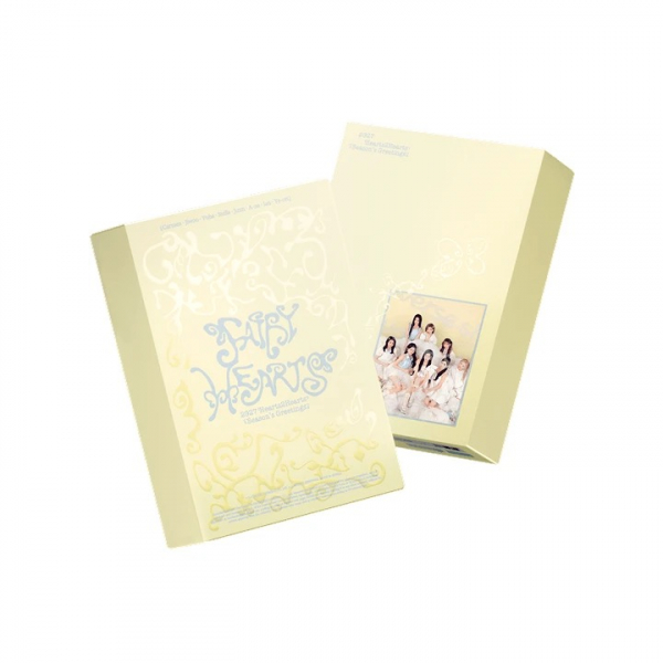 Hearts2Hearts - 2027 Seasons Greetings + Photocard 1Set i gruppen MERCHANDISE / Merch / Kommende / K-Pop hos Bengans Skivbutik AB (5695475)