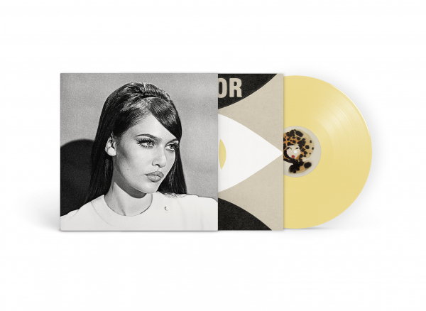 Sienna Spiro - Visitor (Yellow Vinyl) i gruppen VINYL / Kommende / Pop-Rock hos Bengans Skivbutik AB (5696140)