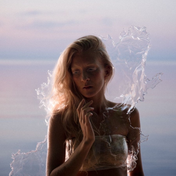 iamamiwhoami - Still Blue Cd+Dvd i gruppen VI TIPSER / Fredagsutgivelser / 2026-10-30 hos Bengans Skivbutik AB (5697665)