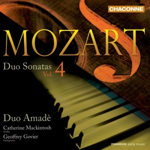 Mozart - Duo Sonatas Vol 4 i gruppen Externt_Lager / Naxoslager hos Bengans Skivbutik AB (670336)