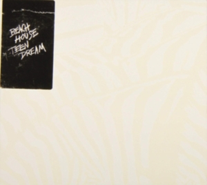 Beach House - Teen Dream i gruppen VI TIPSER / Beste Album Under 10-tallet / Beste Album Under 10-tallet - Pitchfork hos Bengans Skivbutik AB (923770)