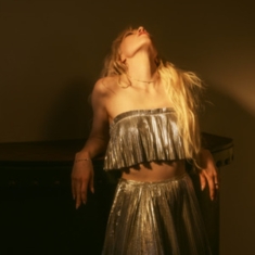 CARLY RAE JEPSEN - THE LOVELIEST TIME