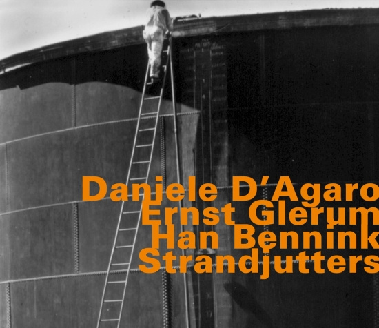Agaro Daniel D - Glerum/Bennink/ Strandjutters