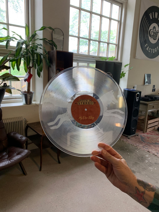 Movin in stereo - My dear Effigy