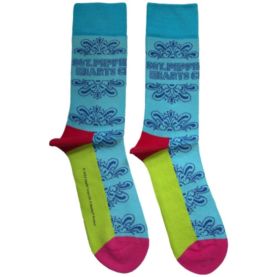 Beatles - Sgt Pepper Text Outlines Uni Lht Blue Socks