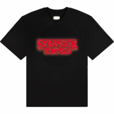 Stranger Things - Logo With Christmas Lights Uni Bl T-Shirt